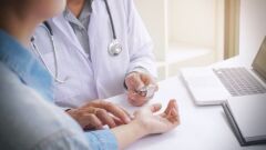 Bezpłatne szczepienia HPV dla młodych dorosłych